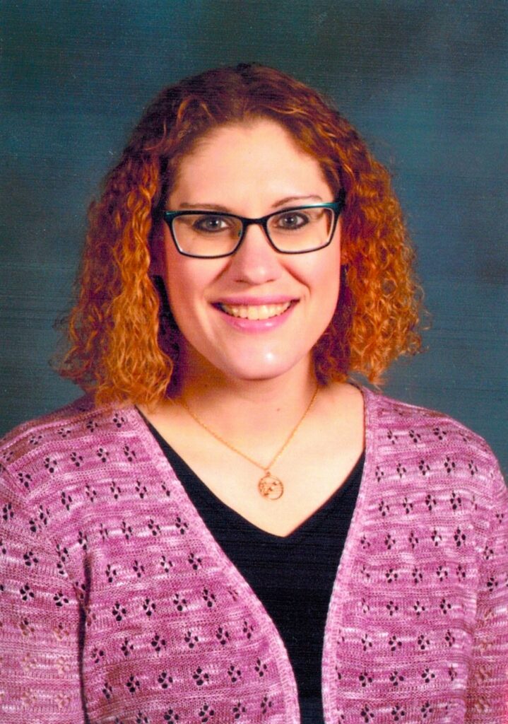 Portrait photo of Cindy Richard